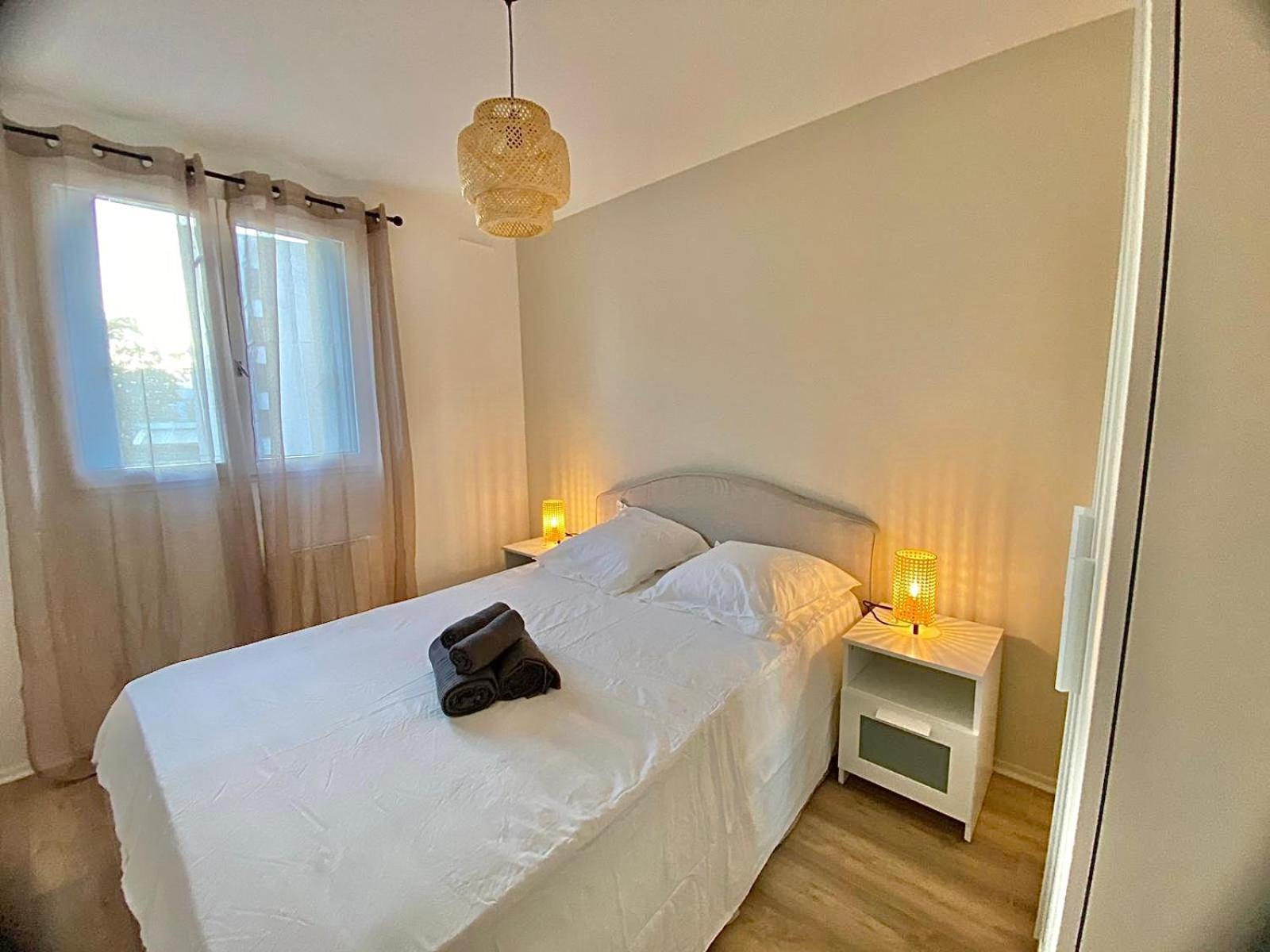 Modern & Cosy 3 Bedrooms Train Tramway Nisa Exterior foto